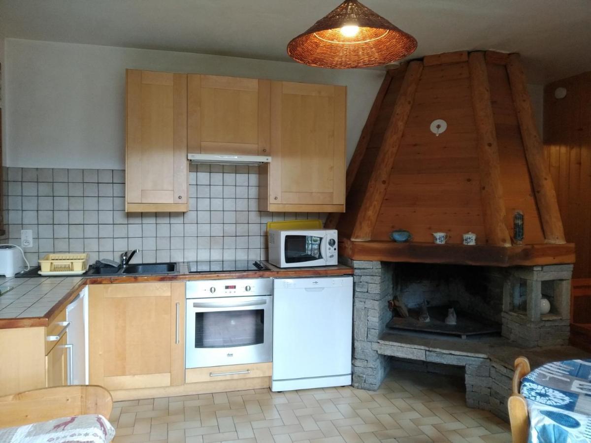 Chalet Avec Jardin Bourg-Saint-Maurice Eksteriør billede
